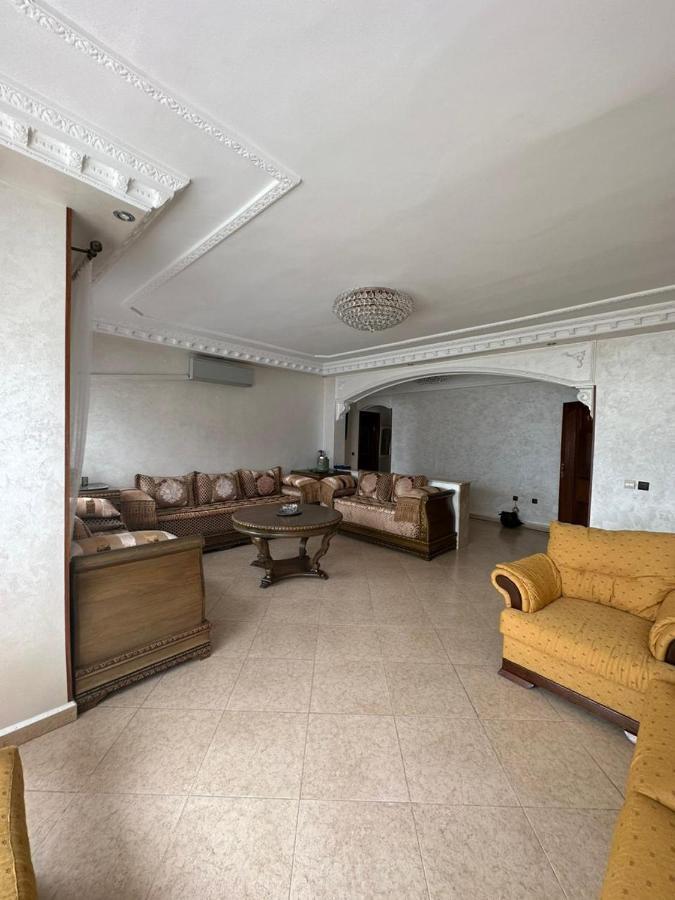 Vaste Appartement Au Centre De Tétouan מראה חיצוני תמונה