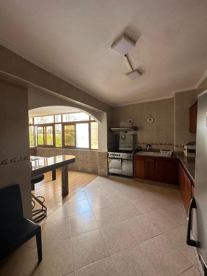 Vaste Appartement Au Centre De Tétouan מראה חיצוני תמונה
